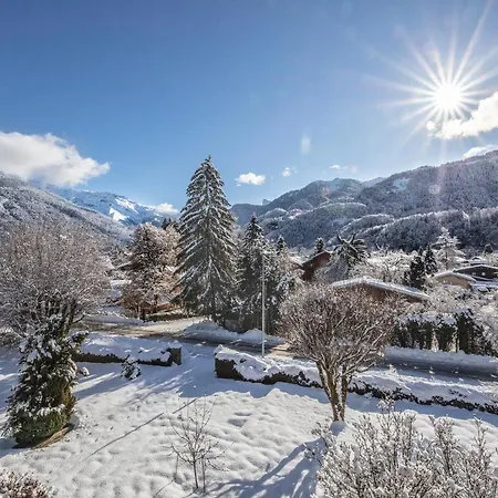 Chalet-hotel Neige Et Roc, The Originals Relais Hotel