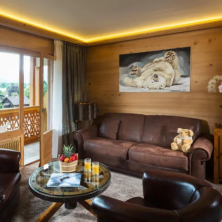 Chalet-hotel Neige Et Roc, The Originals Relais 4* Samoens