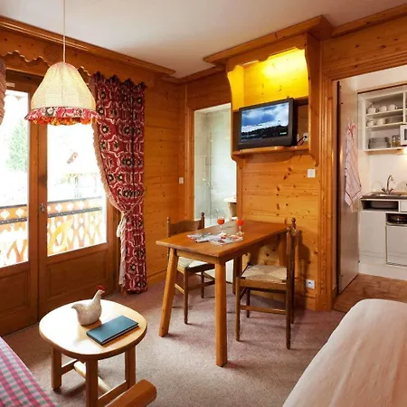 Hotel Chalet-hotel Neige Et Roc, The Originals Relais Samoens