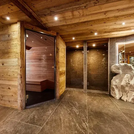 Chalet-hotel Neige Et Roc, The Originals Relais Hotel