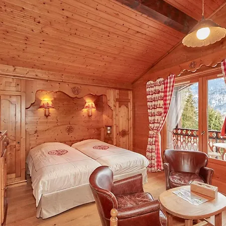 Chalet-hotel Neige Et Roc, The Originals Relais 4*