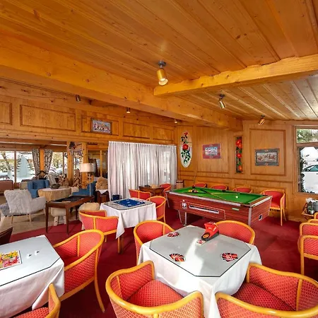 Hotel Chalet-hotel Neige Et Roc, The Originals Relais 4*
